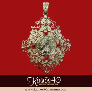 Lee más sobre el artículo Prendas de pollera panameña